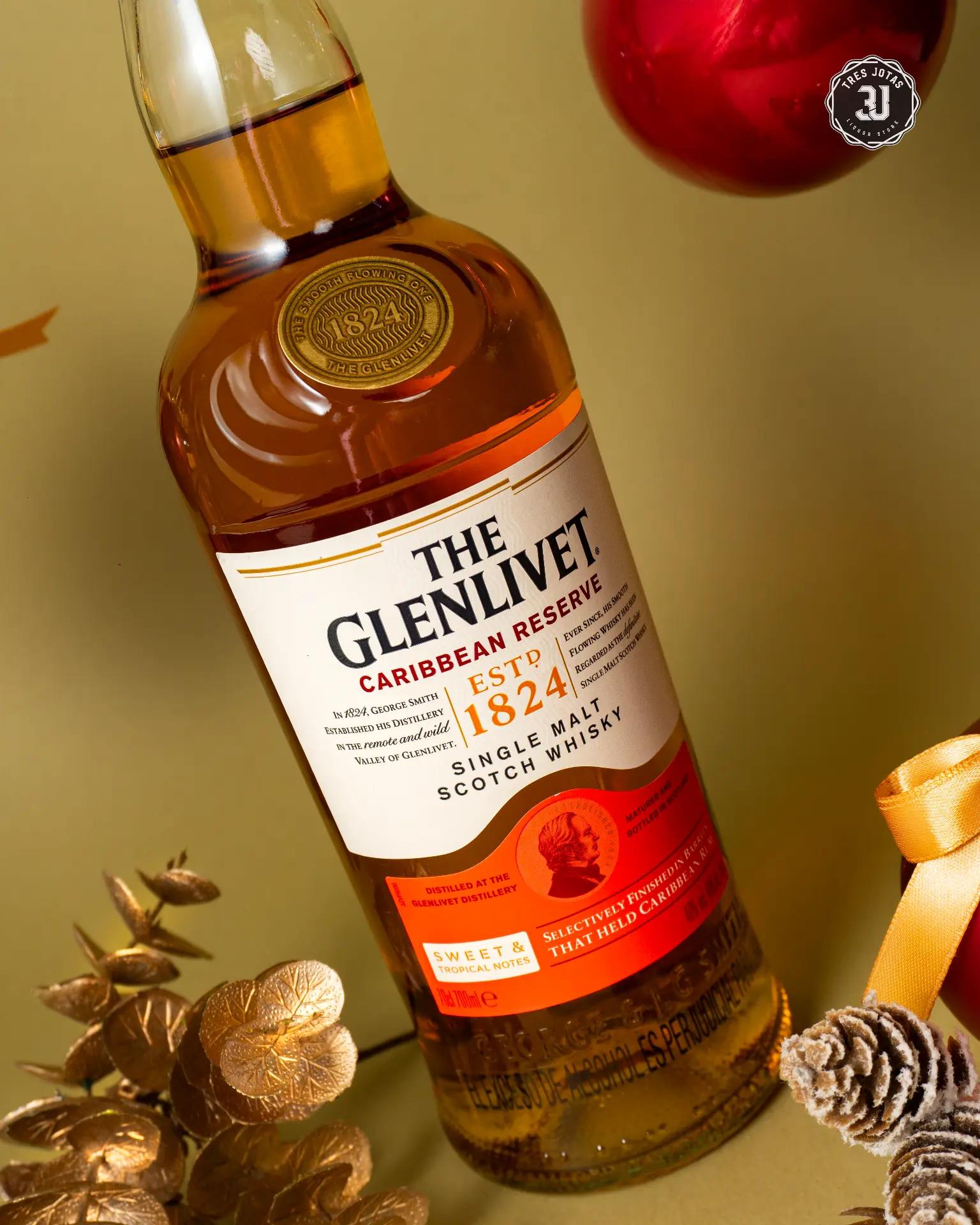 Tres Jotas — Glenlivet Caribbean Reserve — Producto / luz dirigida